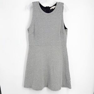 LOFT Petites Black & White Geometric Sleeveless Fit & Flare Dress size 2P